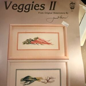 Veggies II CROSS STITCH PATTERN CARROTS AND ONIONS